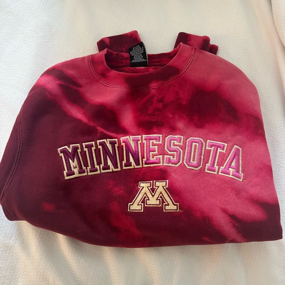 Cropped custom tie die university of Minnesota crewneck